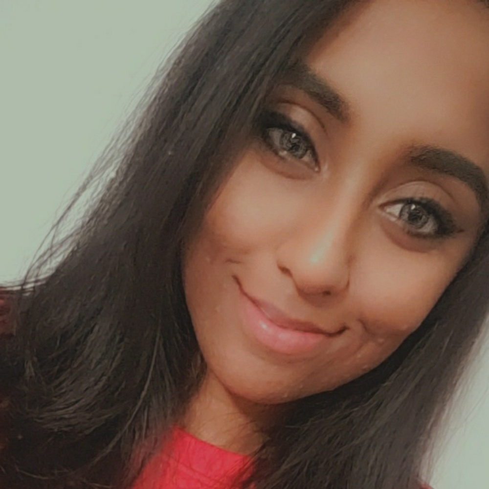 Meet your Posher, Abby